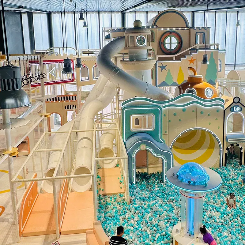 Large naughty castle children's playground, height can be freely customized