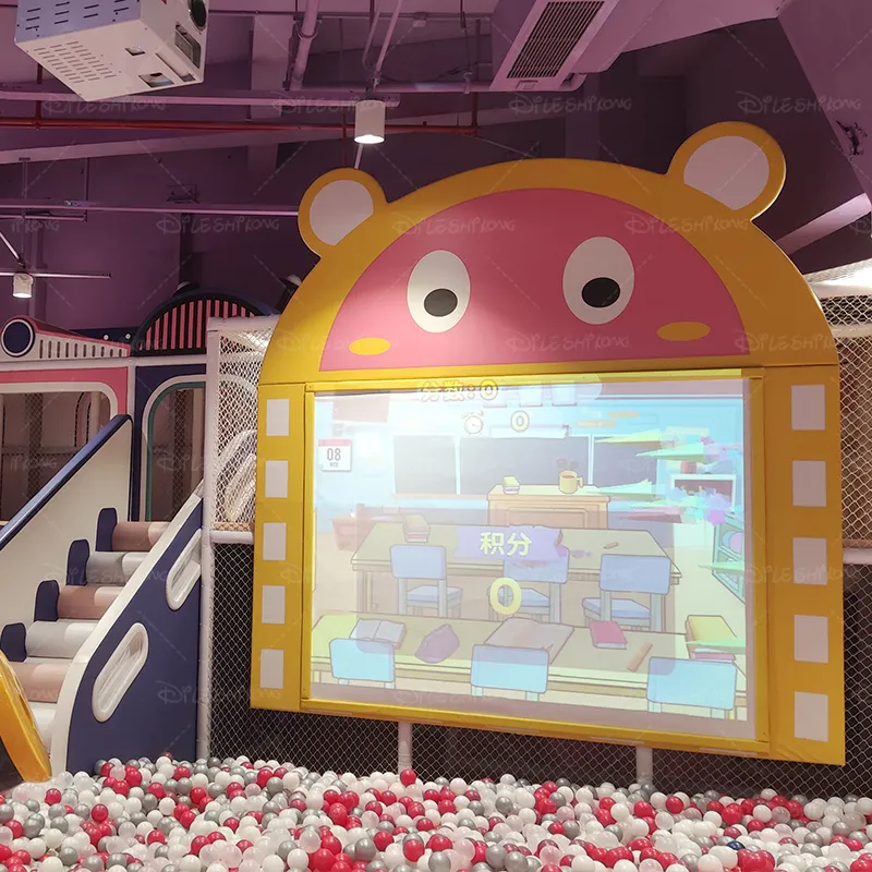 3D projection smash ball electronic screen game, Naughty Castle smash ball