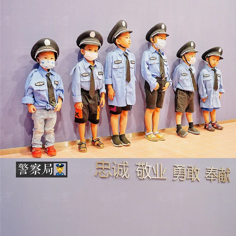 Indoor amusement park children's career experience hall, simulating police officers, firefighters, doctors, and more
