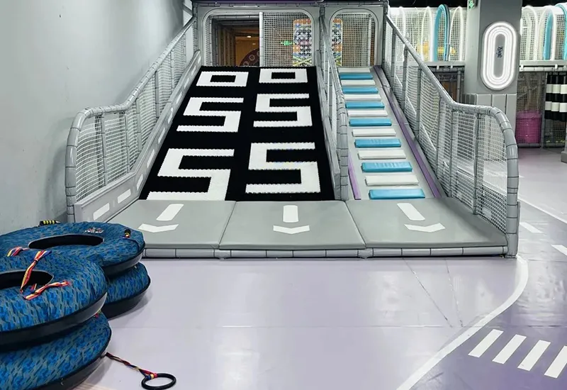 Dry snow slide