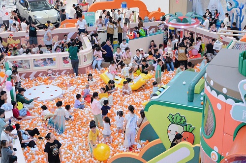 Opening a children's amusement park in a shopping mall atrium has the following major advantages, as summarized by Dile Time Space Children's Amusement Park: