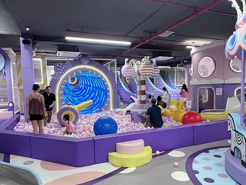 The most popular children's playground for children: macaron children's playground